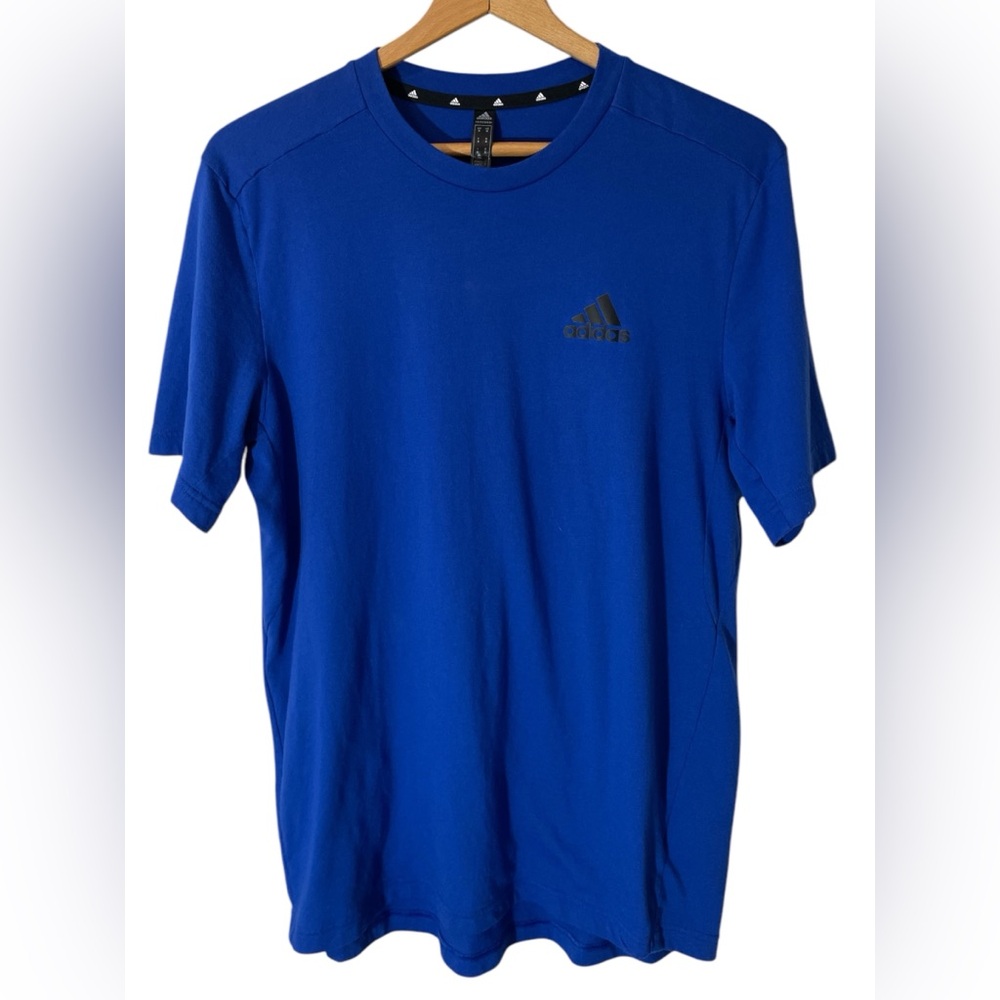 B5- ADIDAS - Men’s Medium Royal Blue T shirt